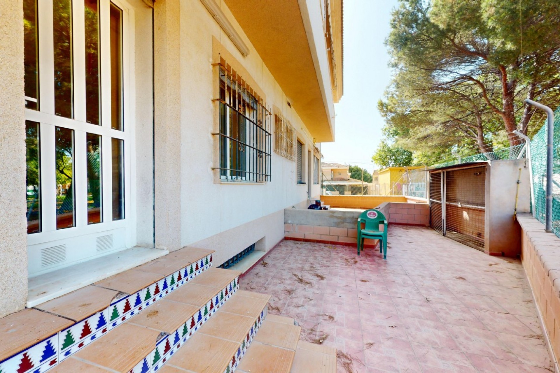 Herverkoop - Commerciële unit -
Los Narejos