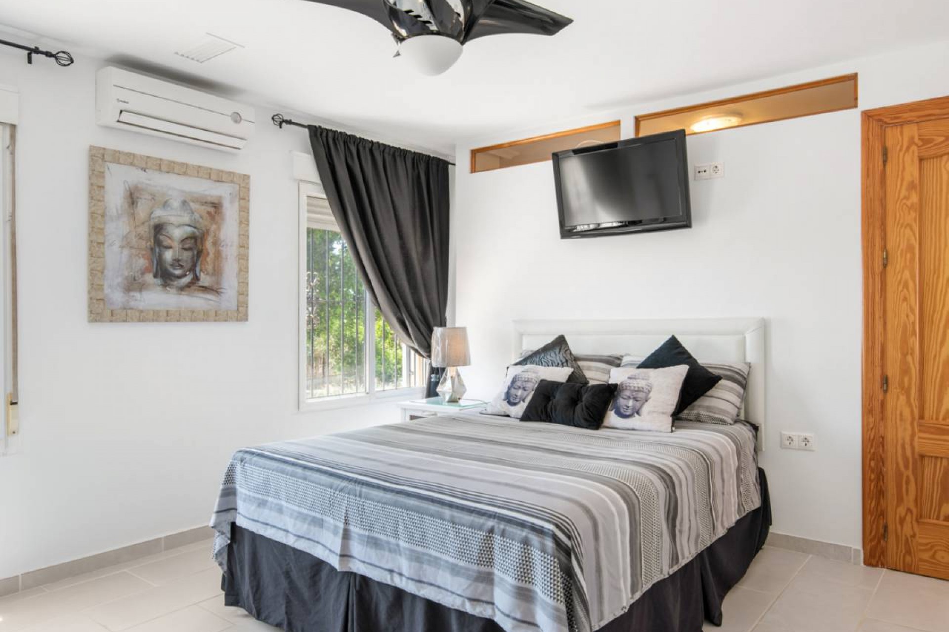 Herverkoop - Country House -
Catral