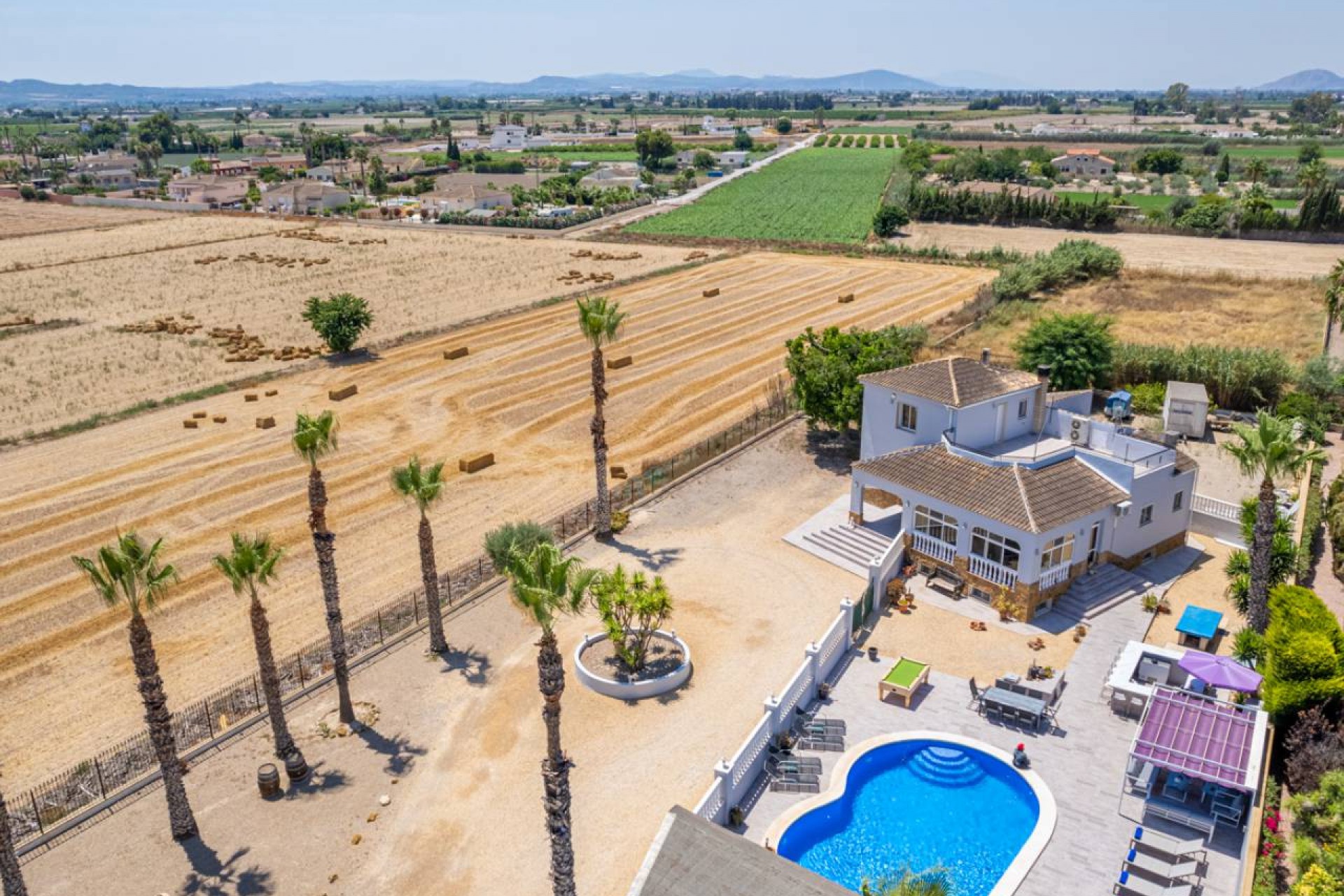 Herverkoop - Country House -
Catral