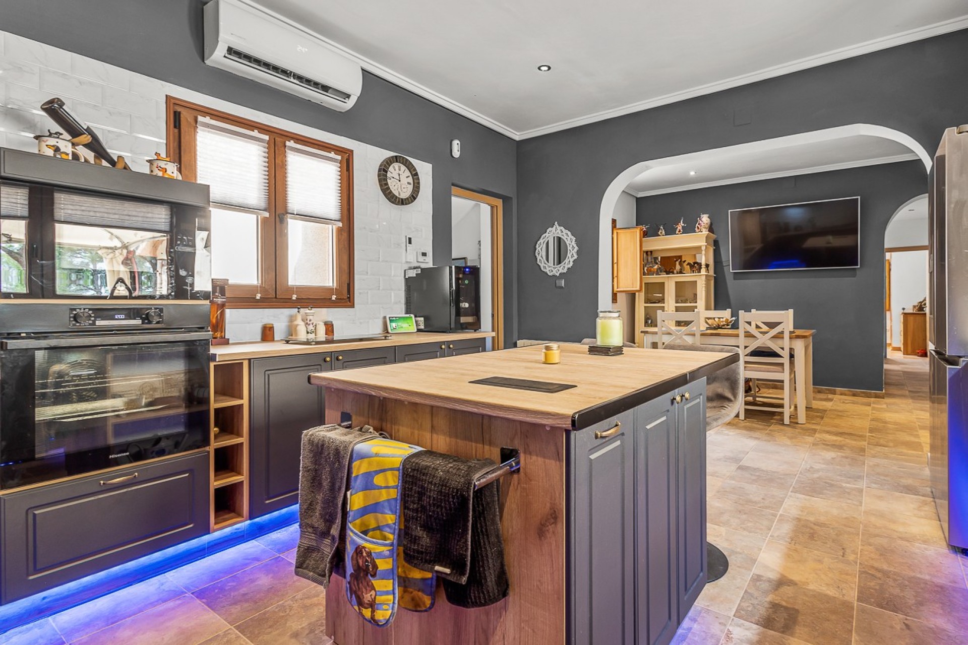 Herverkoop - Country Property/Finca -
Torremendo