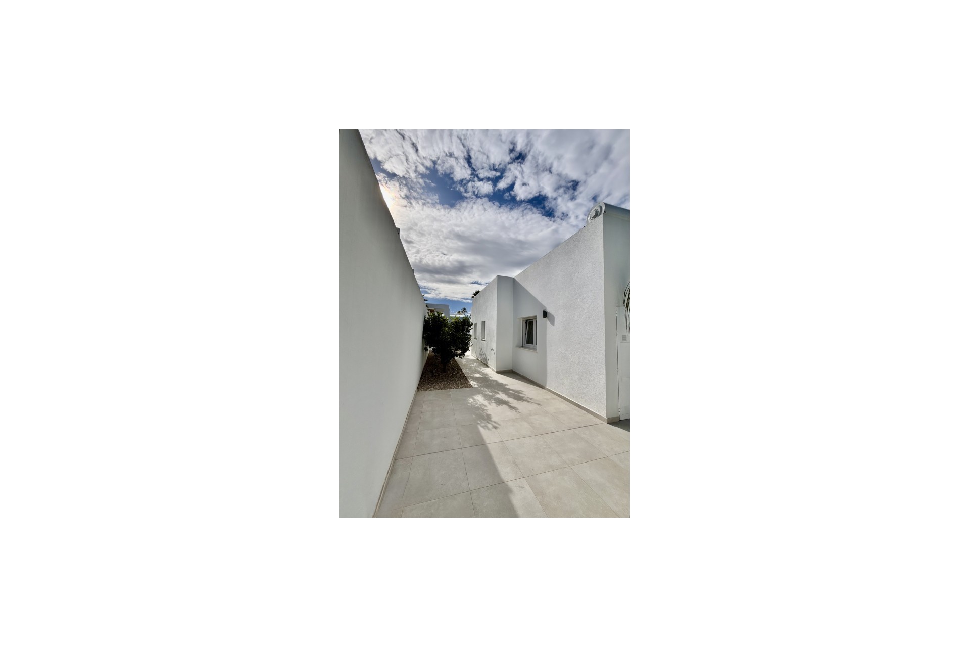 Herverkoop - Detached Villa -
Benijofar