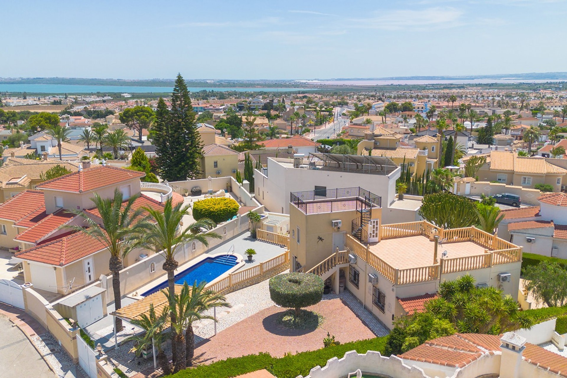 Herverkoop - Detached Villa -
Ciudad Quesada