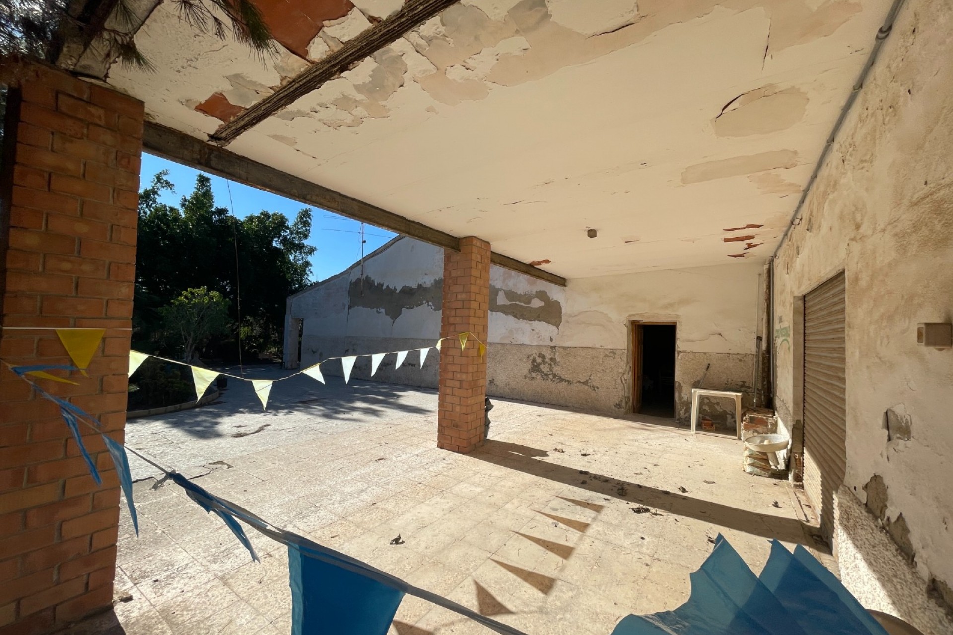 Herverkoop - Finca / Country Property -
Elche