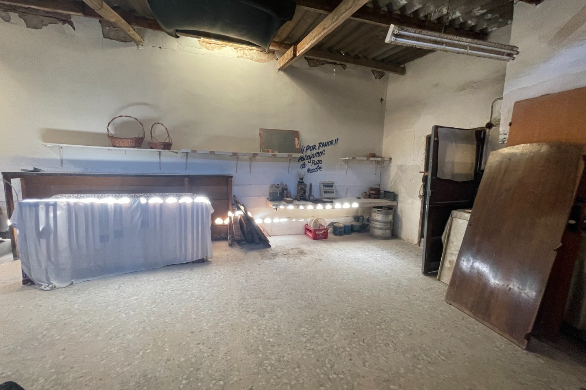 Herverkoop - Finca / Country Property -
Elche