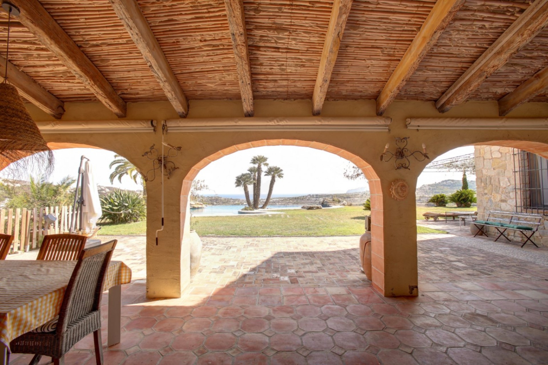 Herverkoop - Finca -
Moraira - Campo
