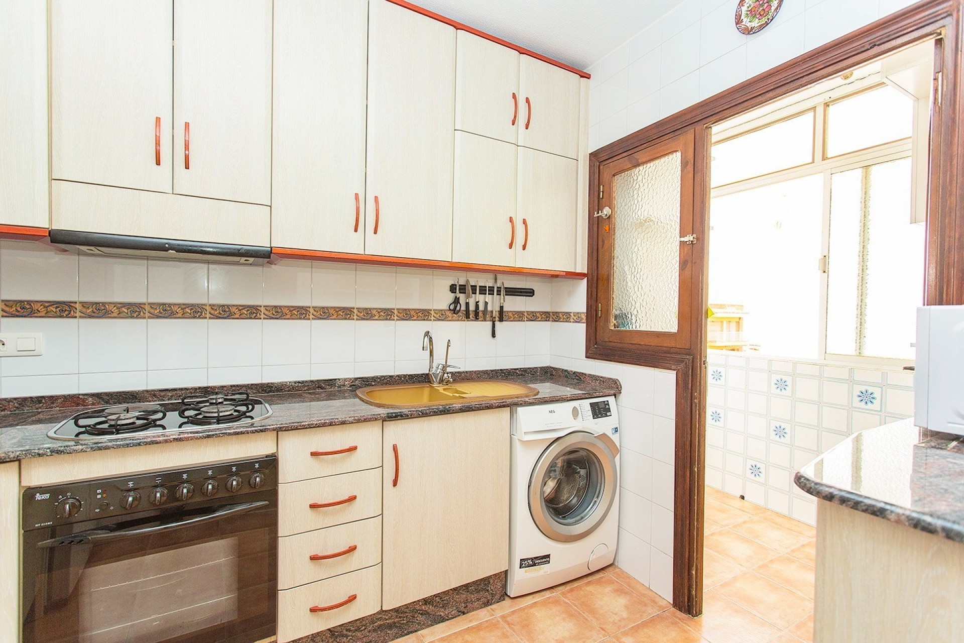 Herverkoop - Flat -
Torrevieja - Playa del cura
