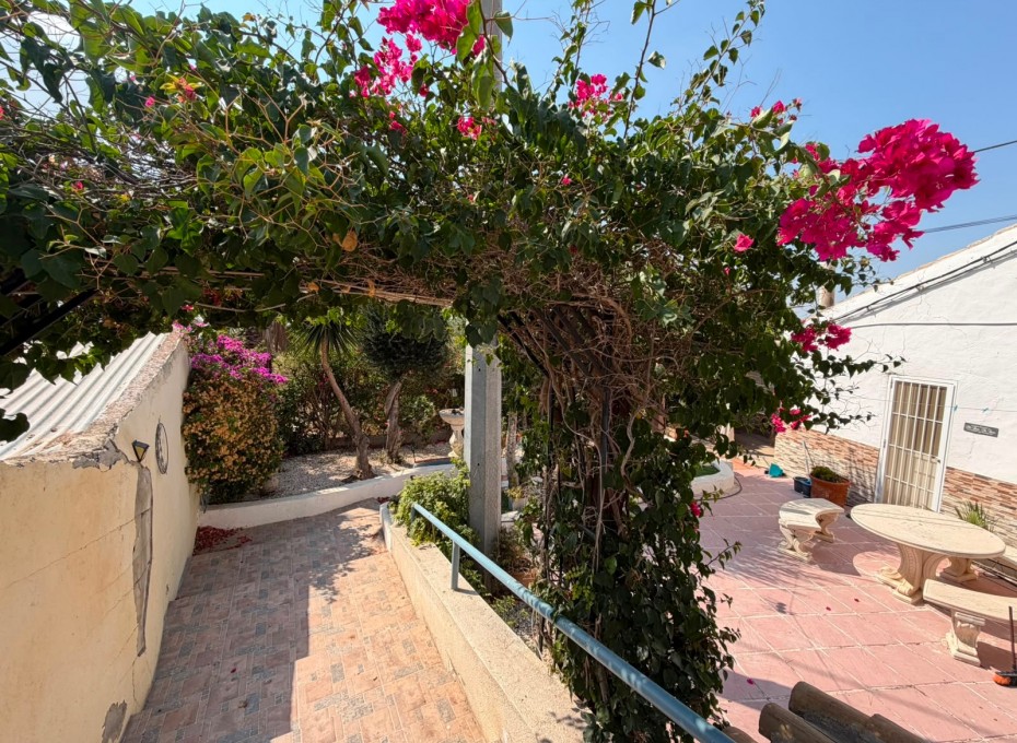 Herverkoop - House -
Orihuela - Torremendo