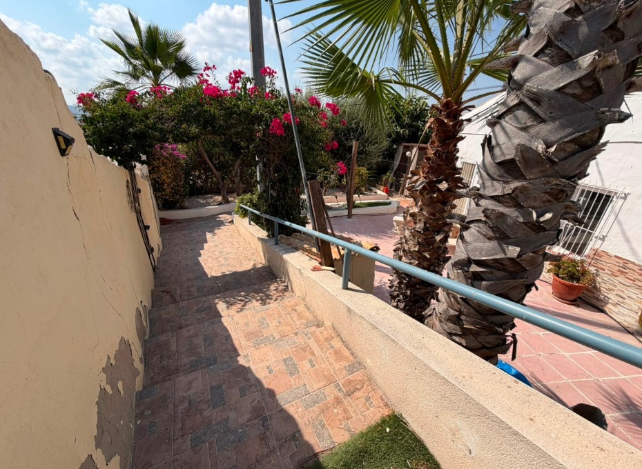 Herverkoop - House -
Orihuela - Torremendo