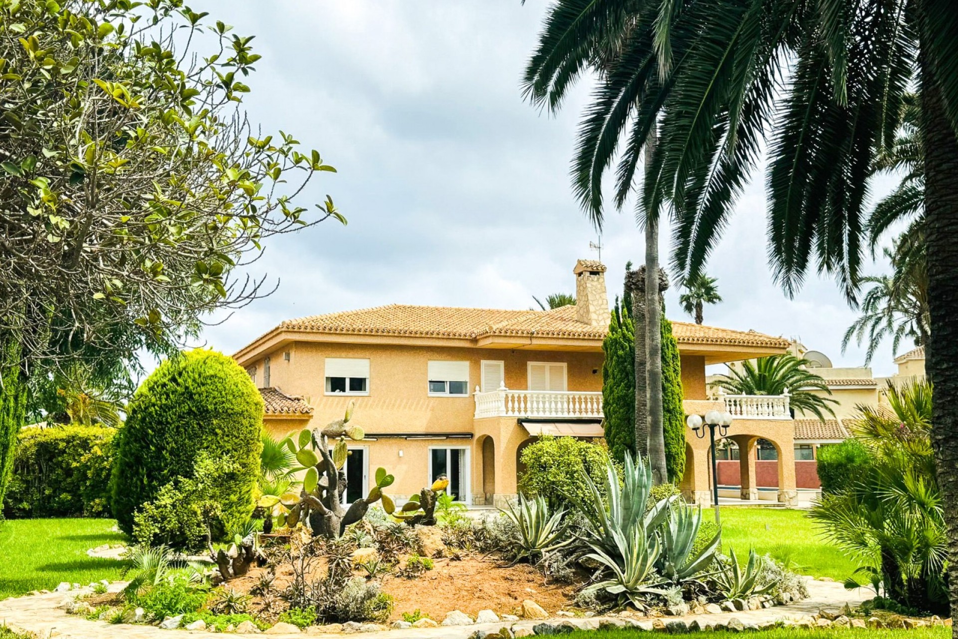 Herverkoop - Independent villa -
Cartagena - La Manga del Mar Menor
