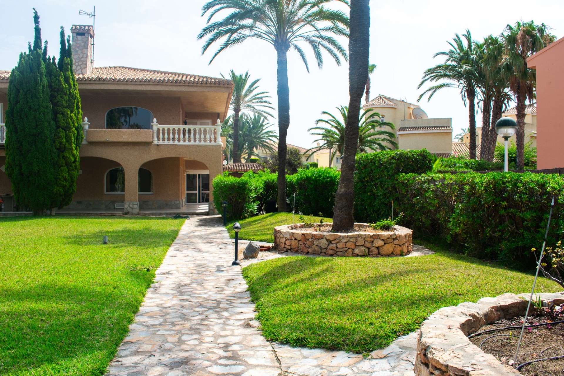 Herverkoop - Independent villa -
Cartagena - La Manga del Mar Menor