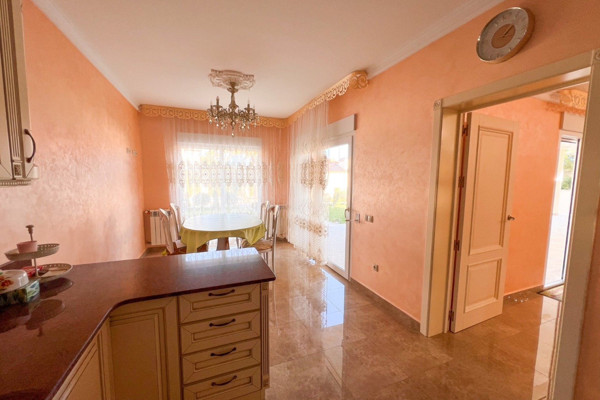 Herverkoop - Independent villa -
Orihuela Costa