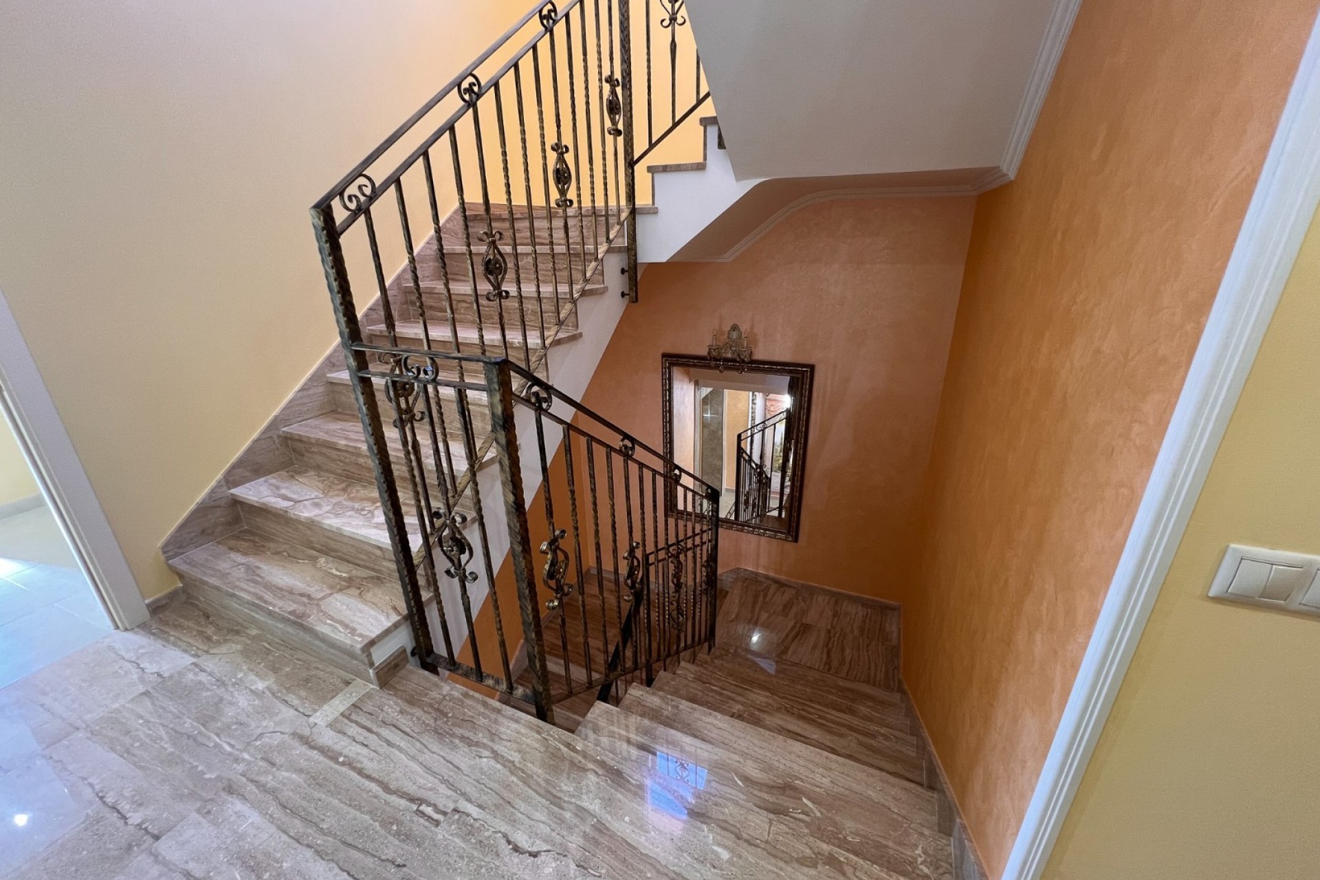 Herverkoop - Independent villa -
Orihuela Costa