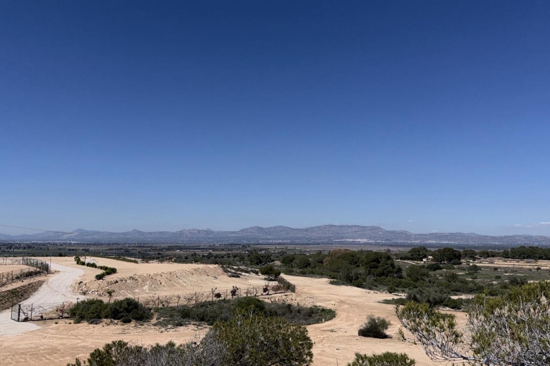 Herverkoop - Land and Plots -
San Fulgencio - La Marina