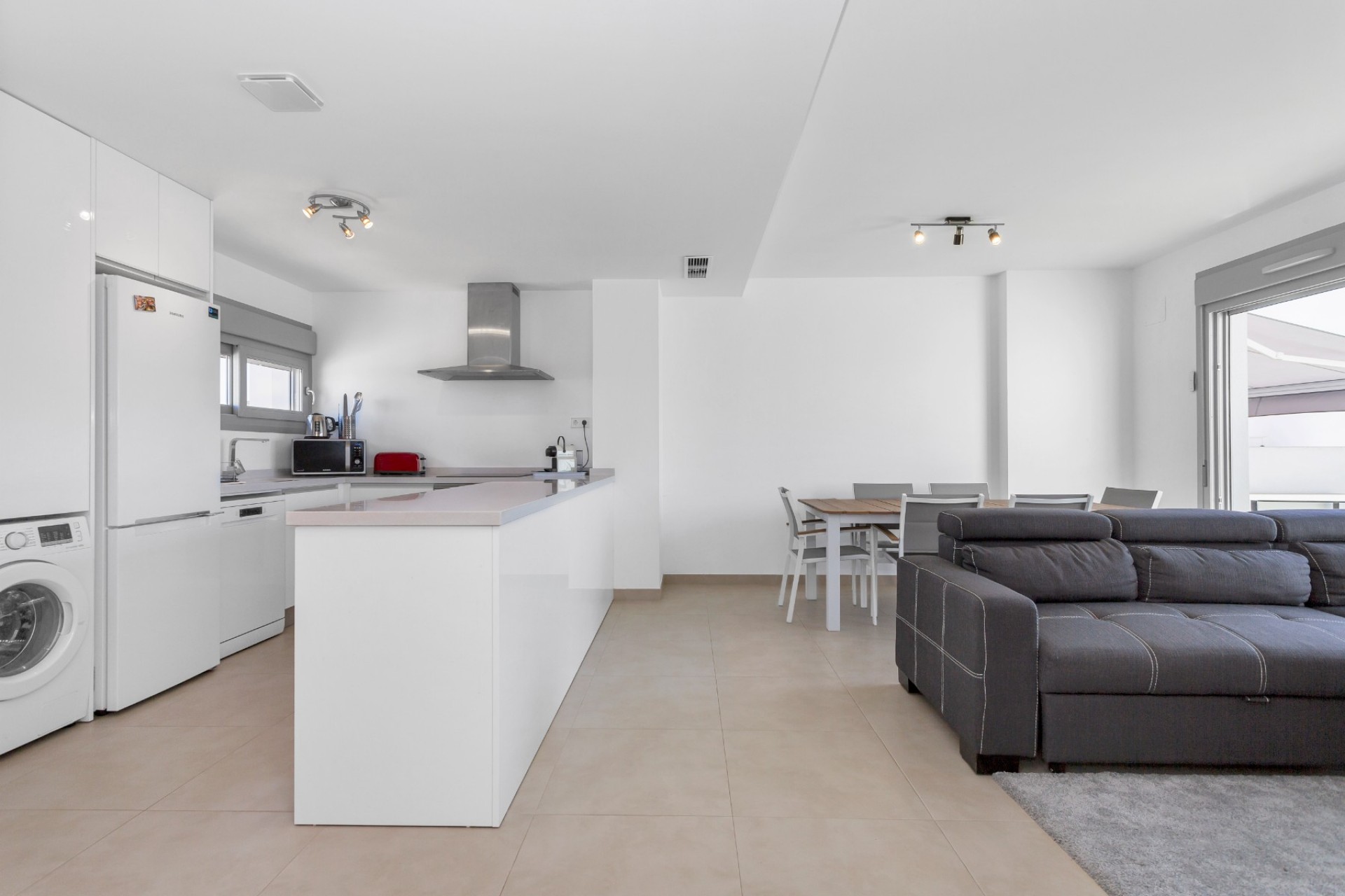 Herverkoop - Penthouse -
Entre Naranjos - Vistabella - Entre Naranjos