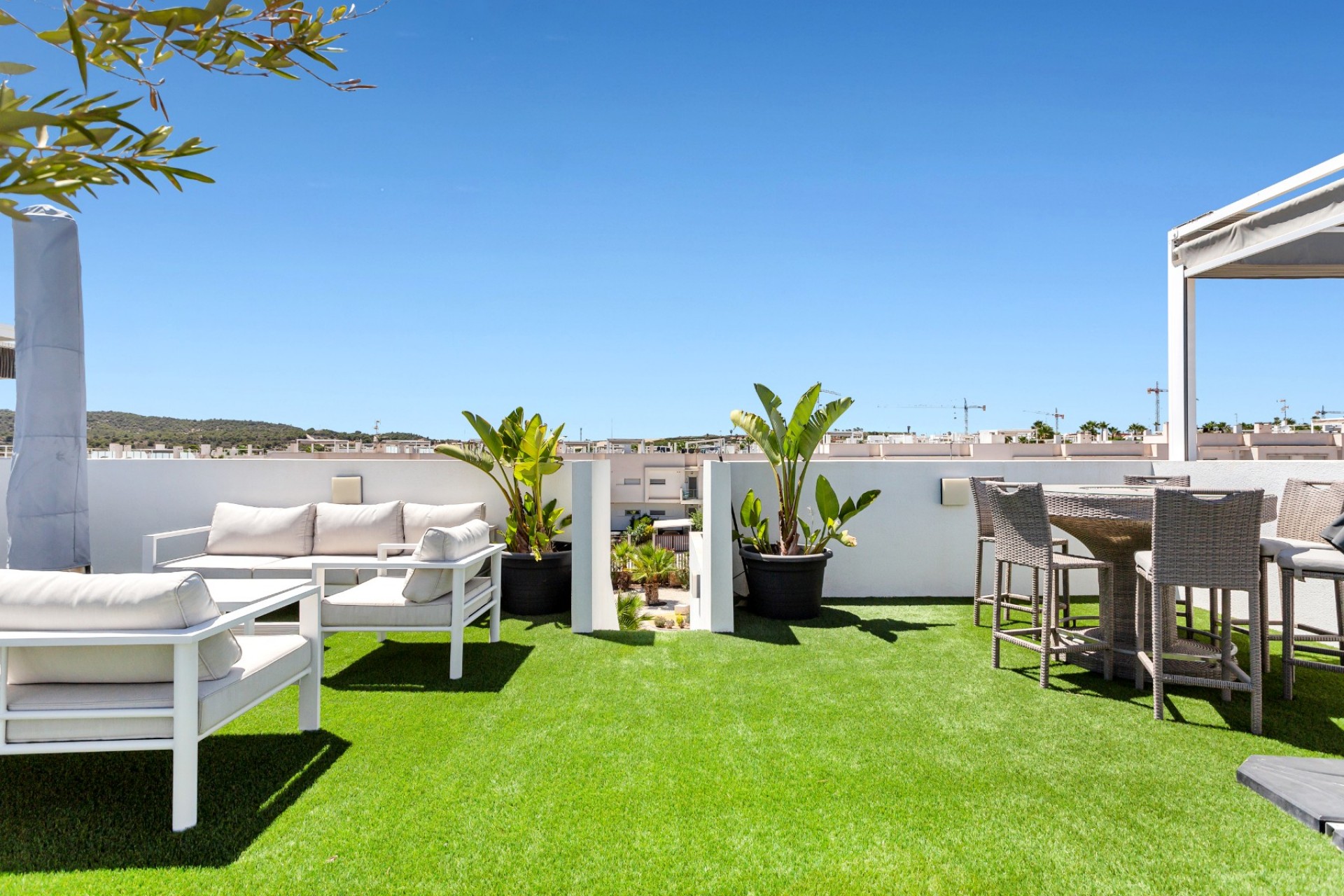 Herverkoop - Penthouse -
Entre Naranjos - Vistabella - Entre Naranjos