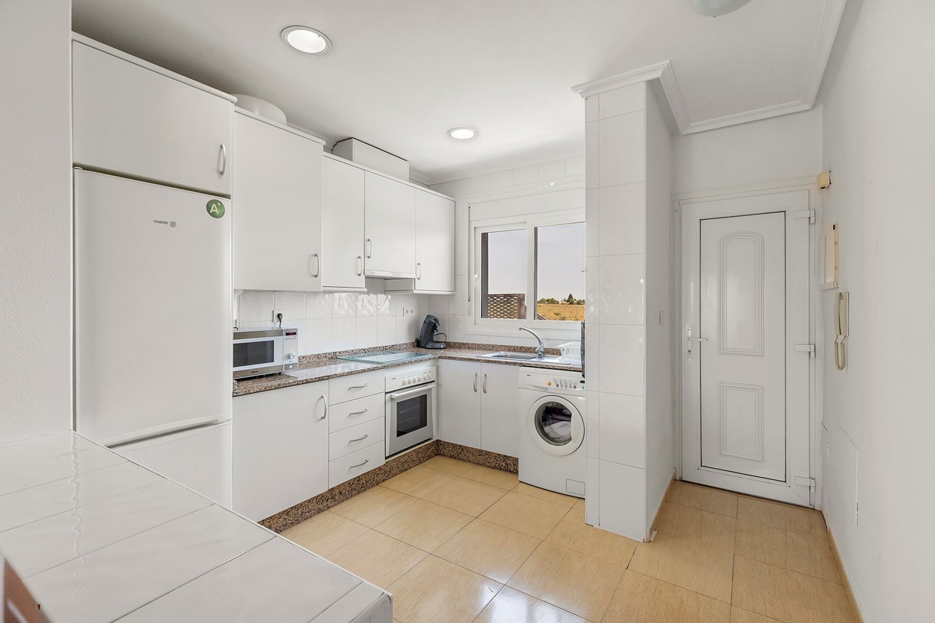 Herverkoop - Penthouse -
Gea y Truyols - Lo Santiago