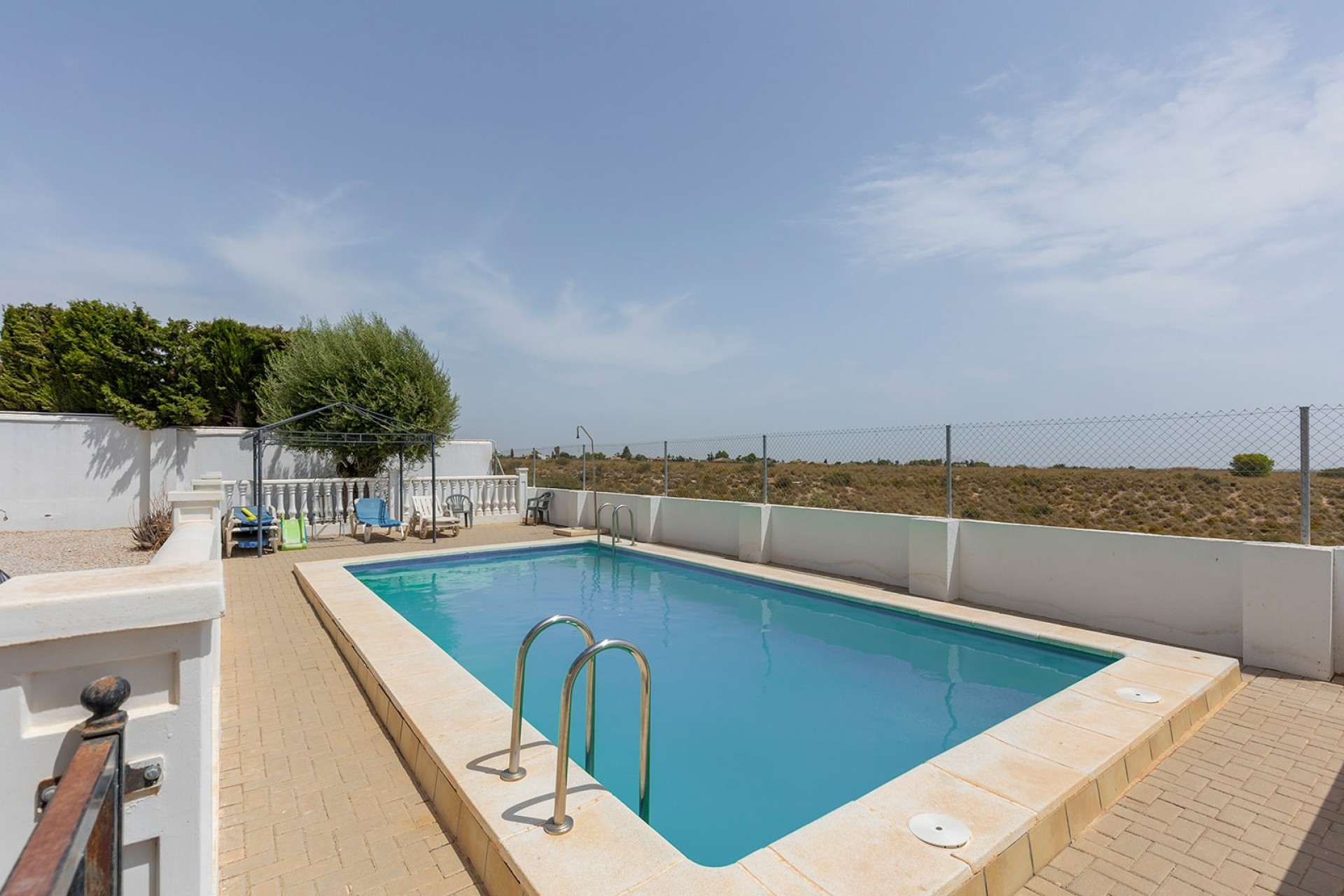 Herverkoop - Penthouse -
Gea y Truyols - Lo Santiago