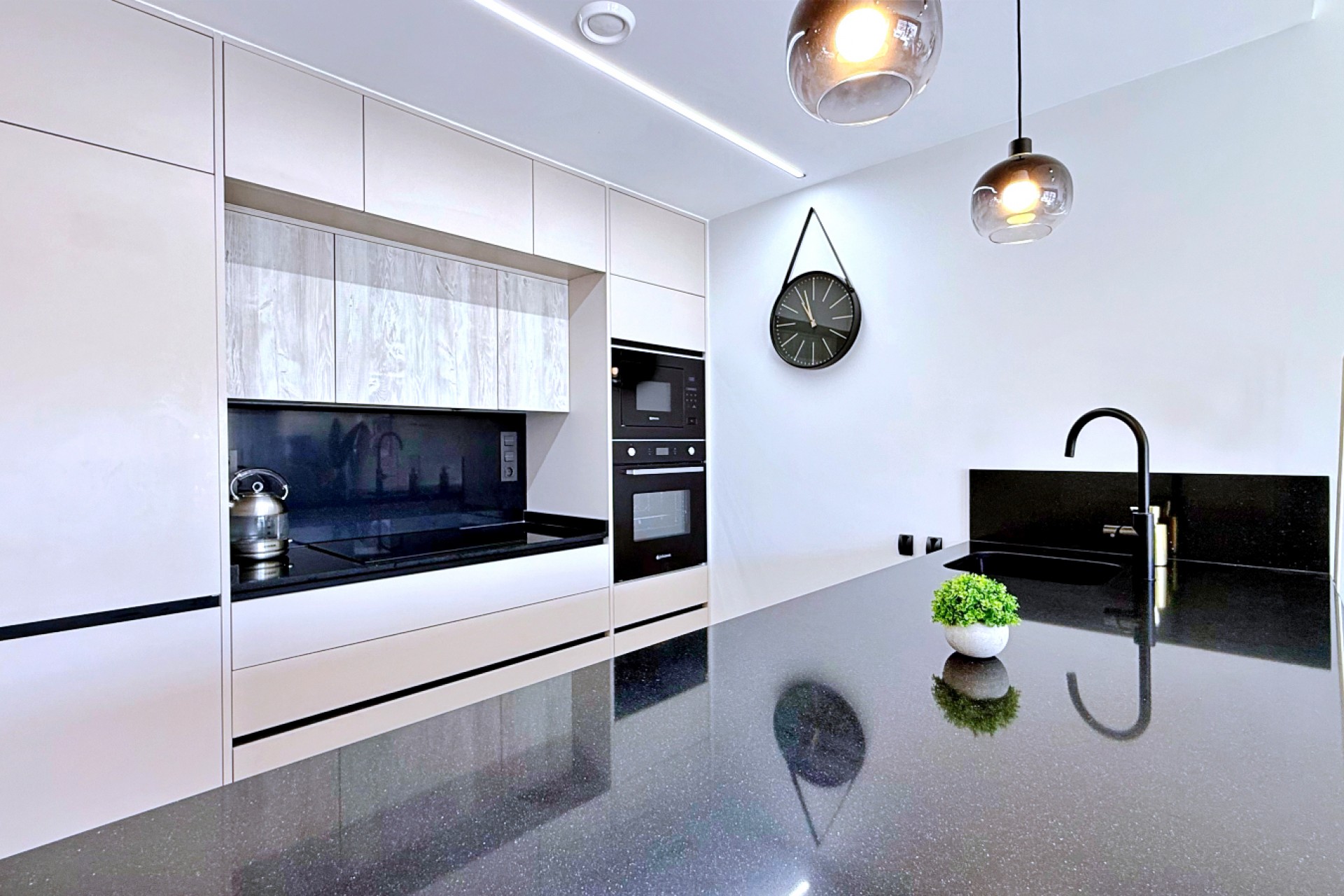 Herverkoop - Penthouse -
Orihuela Costa - Punta Prima