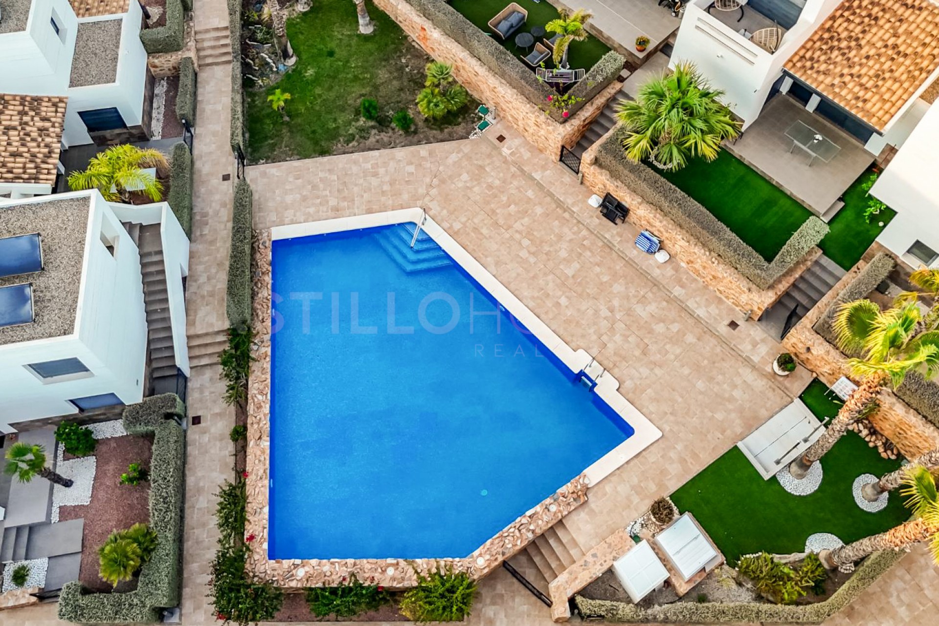 Herverkoop - Penthouse -
Orihuela Costa - Villamartín