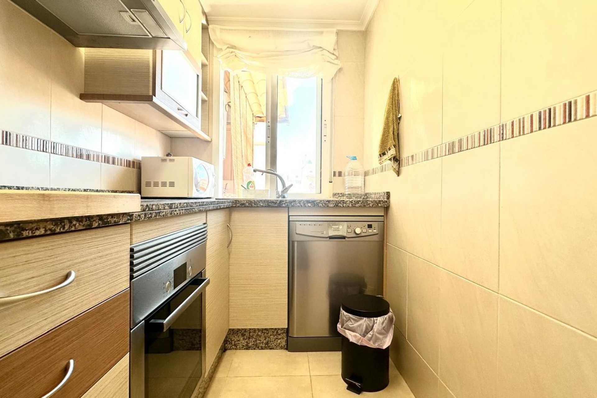 Herverkoop - Penthouse -
Torrevieja - Centro