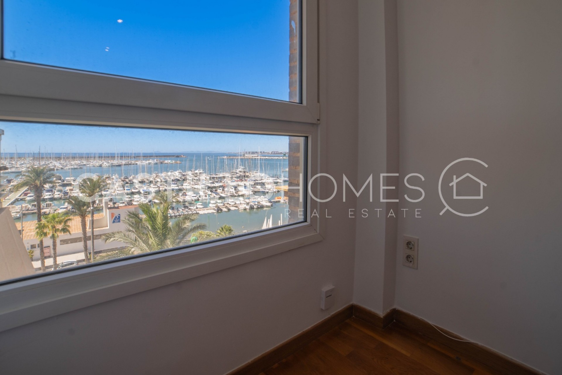 Herverkoop - Penthouse -
Torrevieja - Centro