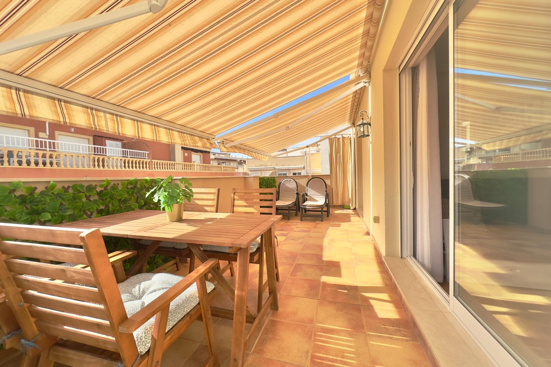 Herverkoop - Penthouse -
Torrevieja - La Mata pueblo