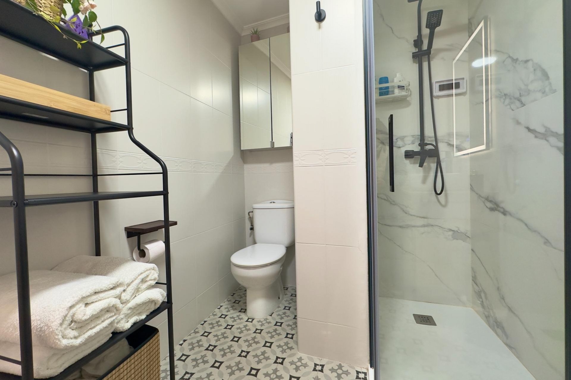 Herverkoop - Penthouse -
Torrevieja - La Mata pueblo