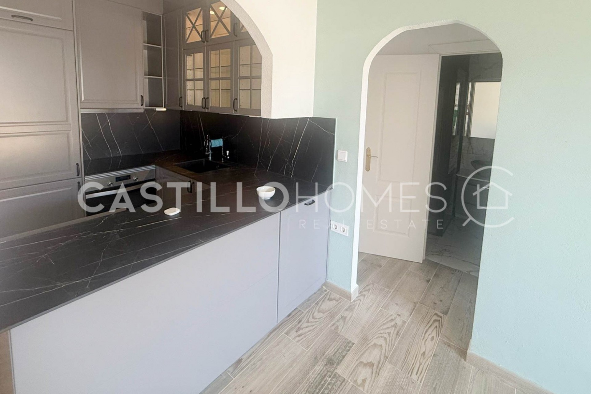 Herverkoop - Penthouse -
Torrevieja - Nueva Torrevieja - Aguas Nuevas