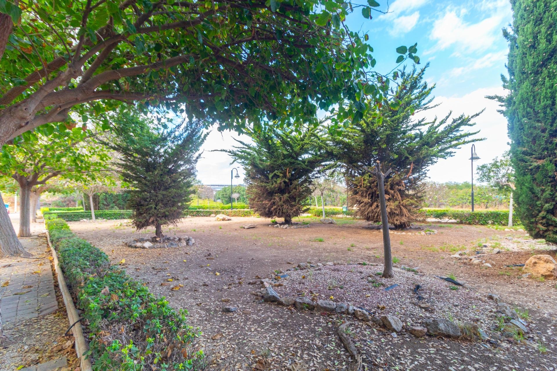 Herverkoop - Penthouse -
Torrevieja - Playa de los Naufragos