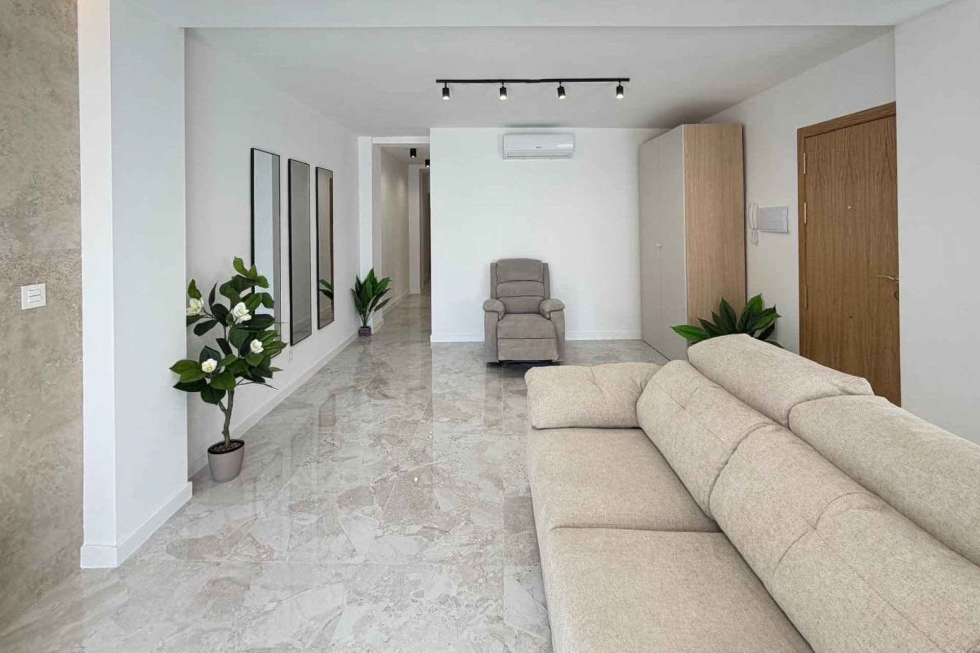 Herverkoop - Penthouse -
Torrevieja - Playa del Cura