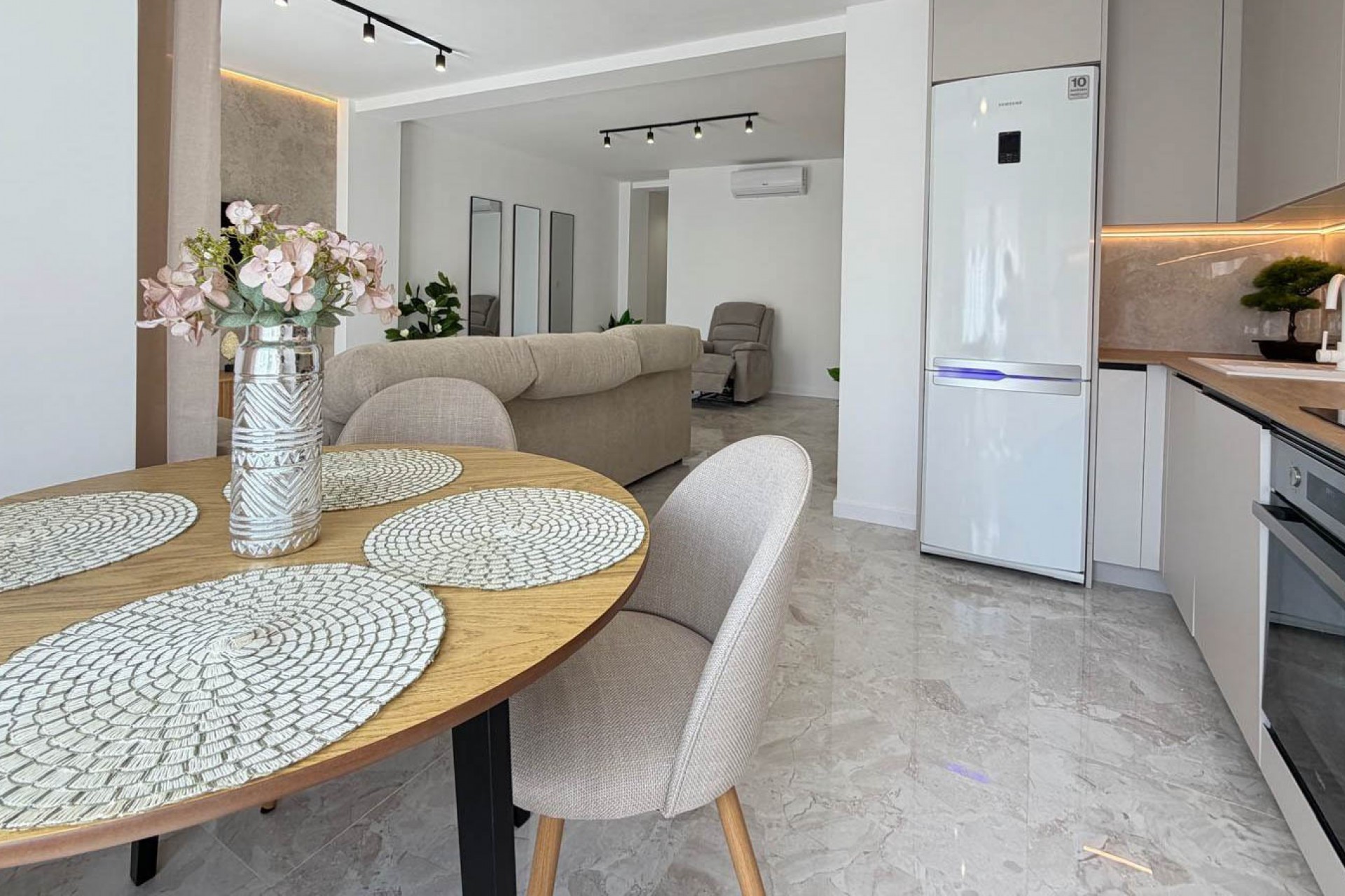 Herverkoop - Penthouse -
Torrevieja - Playa del Cura