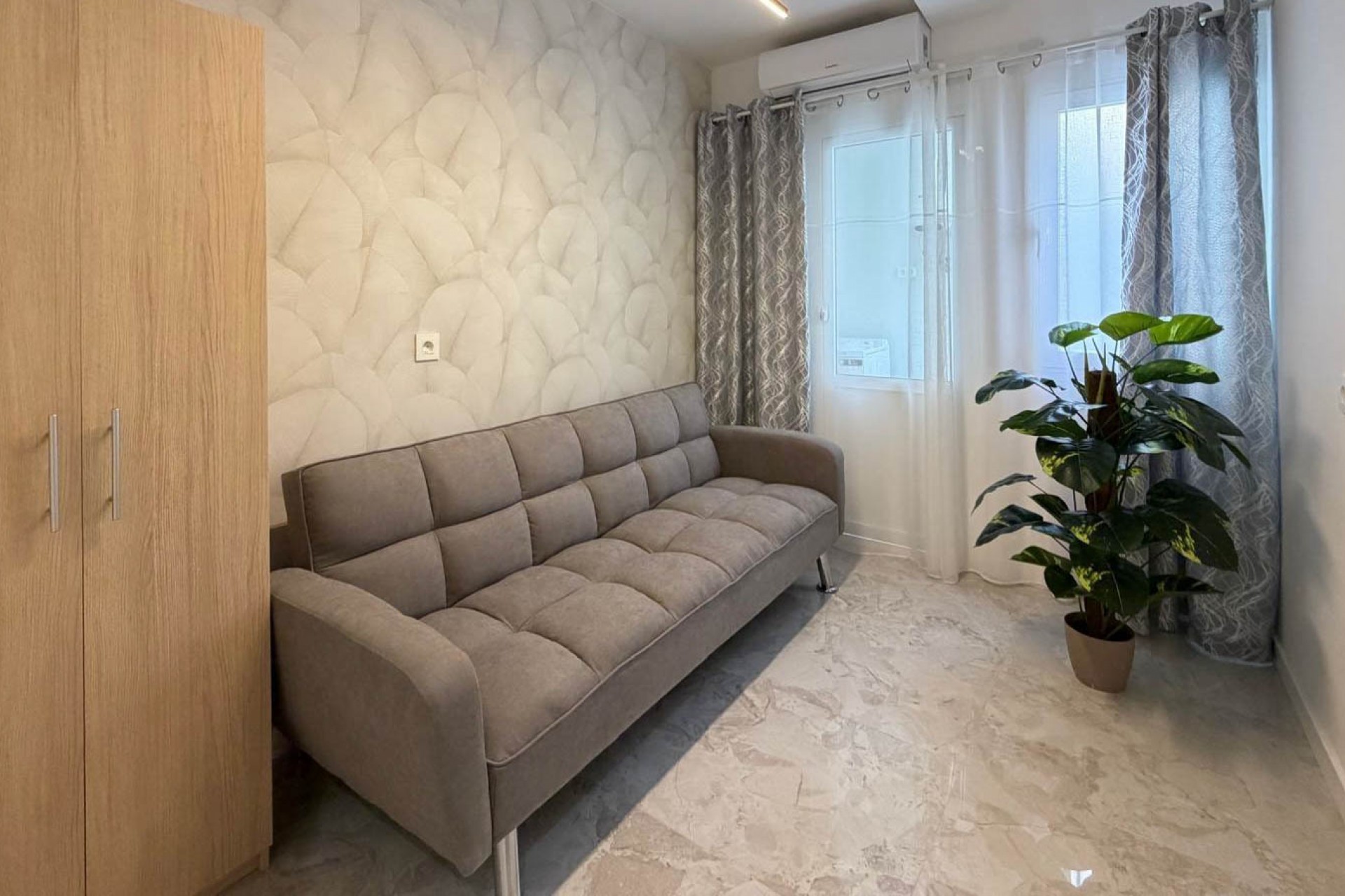 Herverkoop - Penthouse -
Torrevieja - Playa del Cura