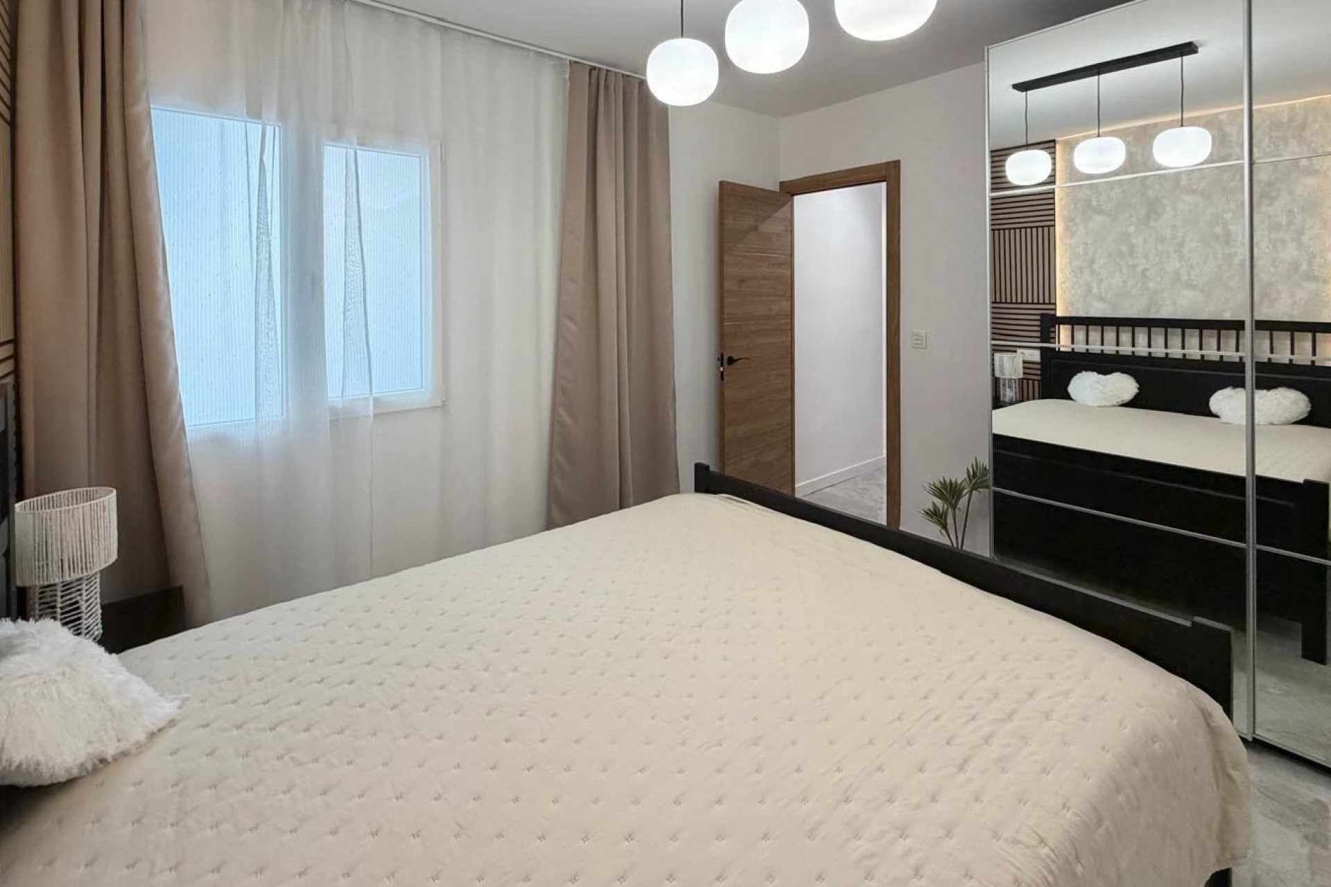 Herverkoop - Penthouse -
Torrevieja - Playa del Cura