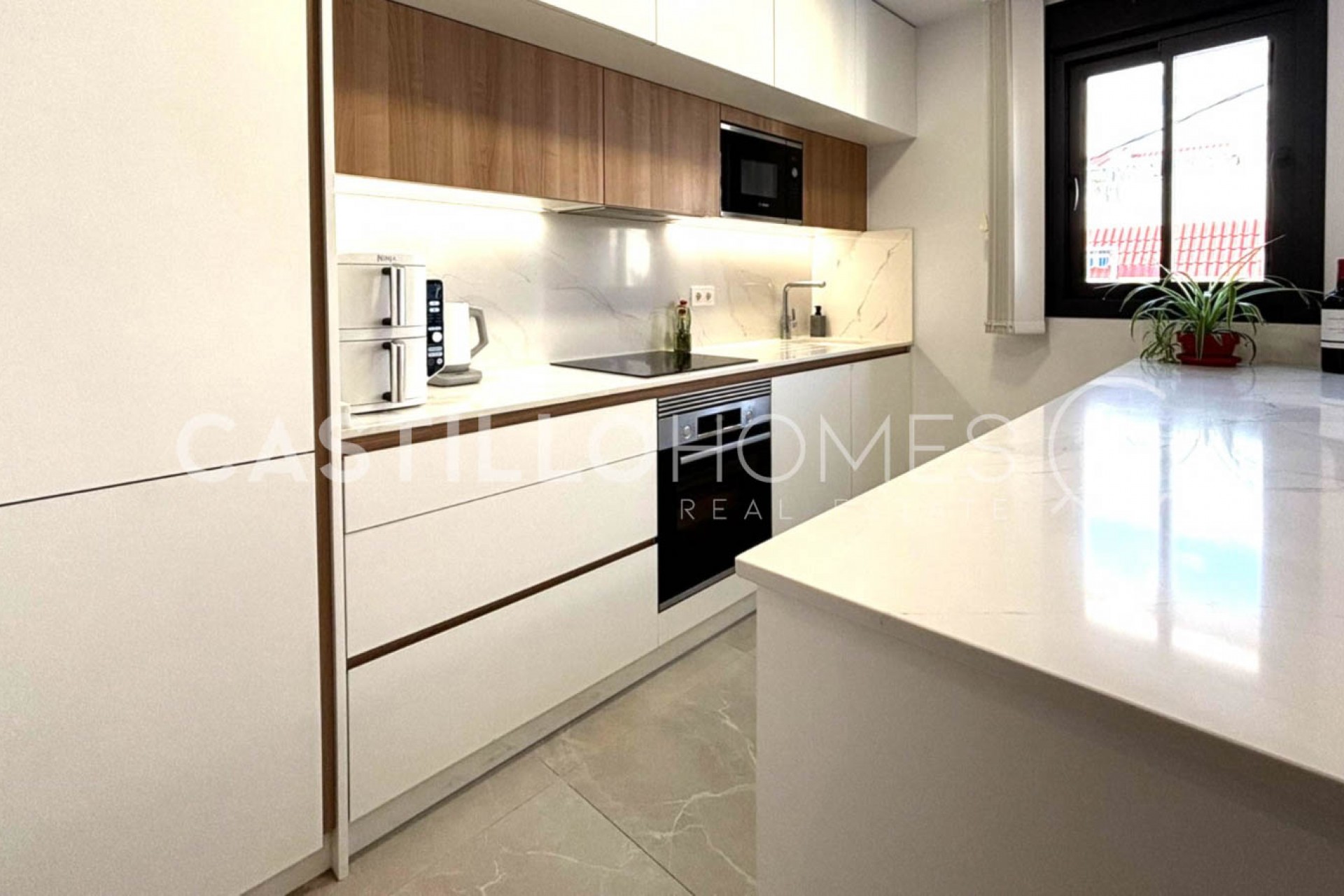 Herverkoop - Penthouse -
Torrevieja - Playa del Cura