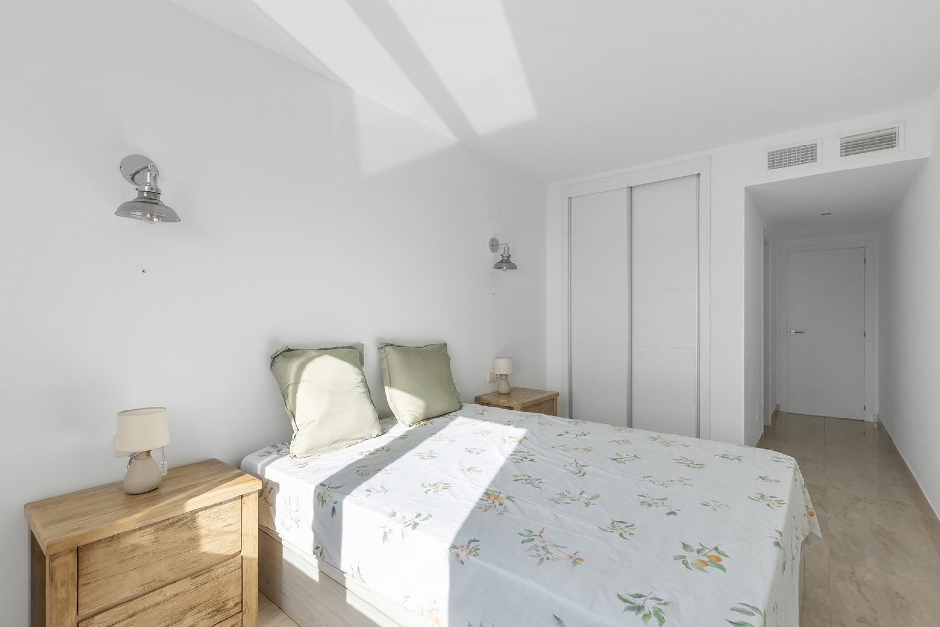 Herverkoop - Penthouse -
Torrevieja - Punta prima