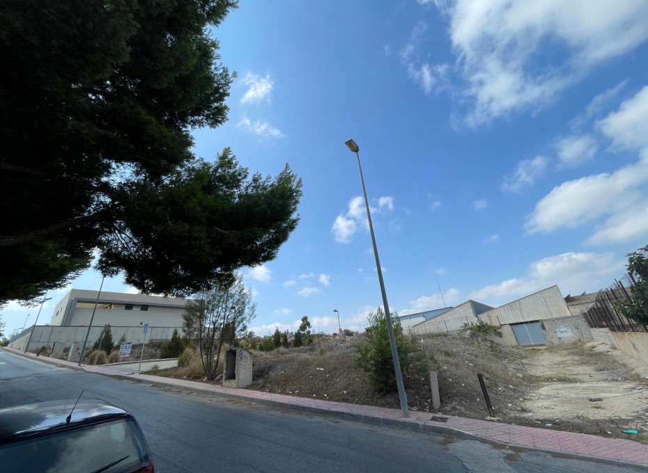 Herverkoop - Plot -
Ciudad Quesada - Rojales - Benimar