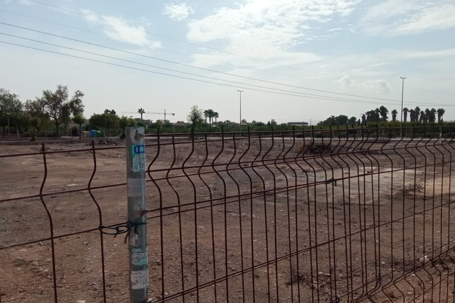 Herverkoop - Plot -
Los Montesinos - La Herrada