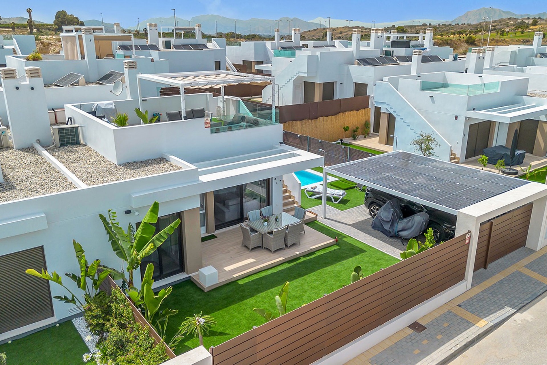 Herverkoop - Semi - Detached Villa -
Orihuela Costa - Vistabella Golf