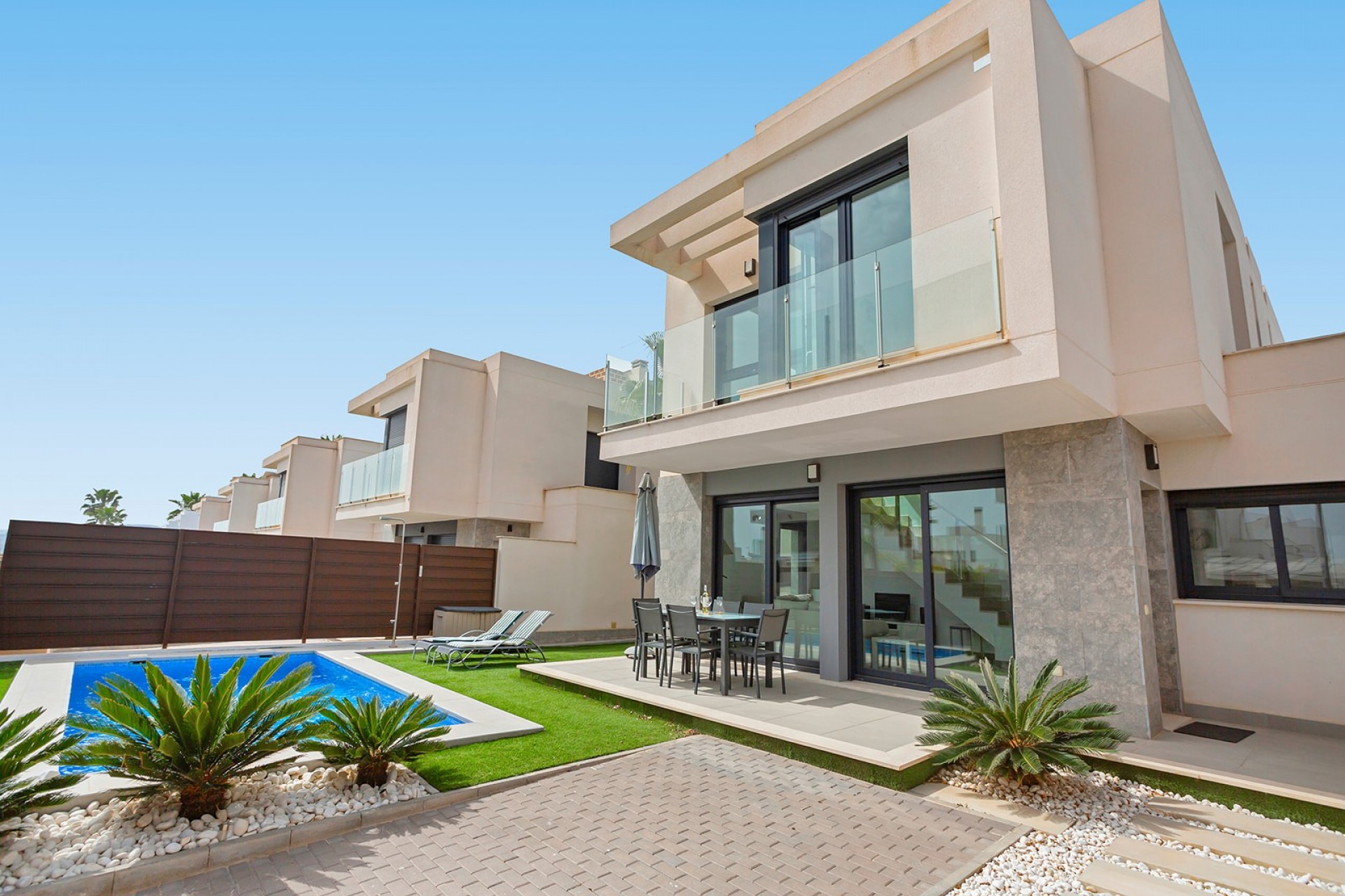 Herverkoop - Semi - Detached Villa -
Vistabella Golf