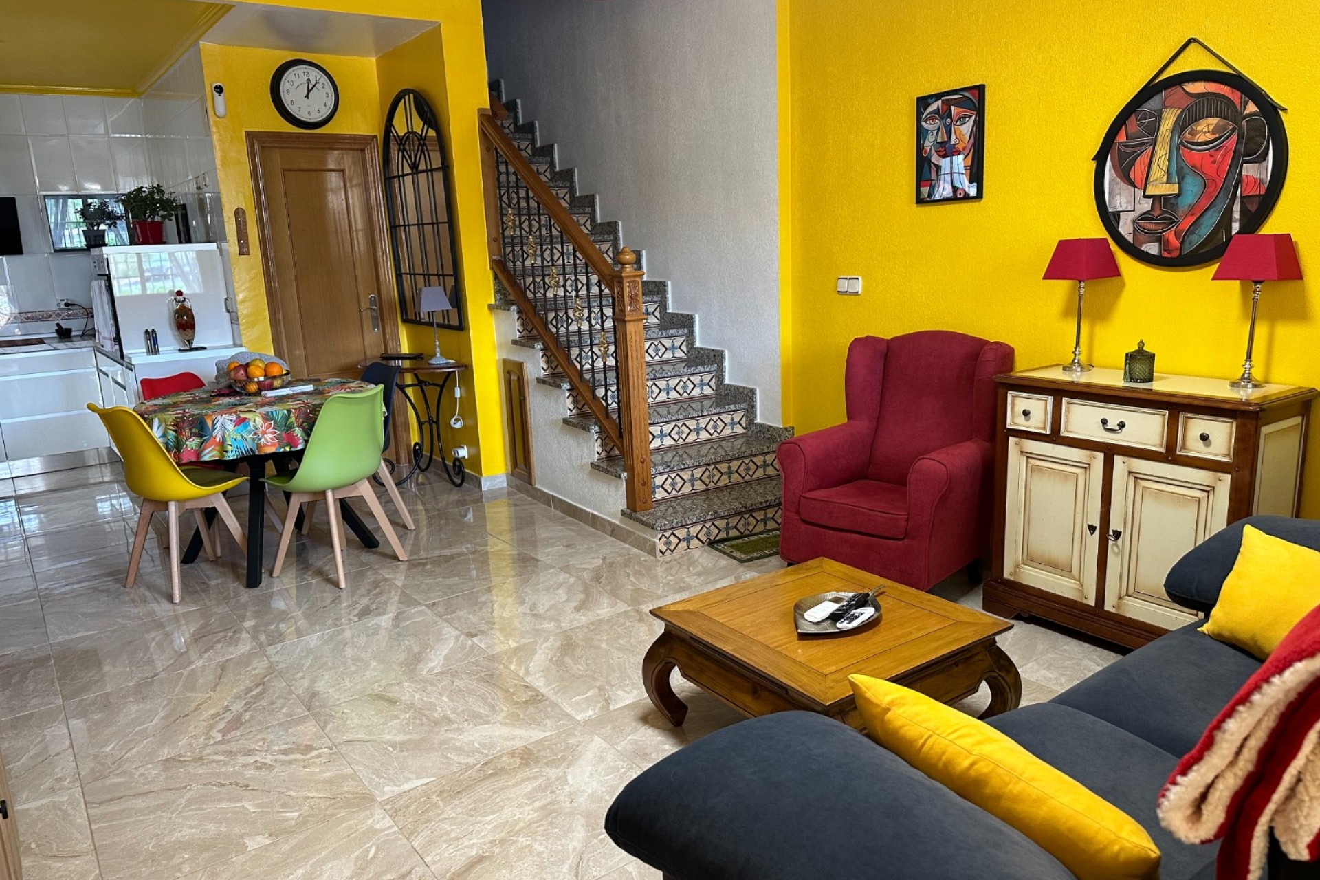 Herverkoop - Stadswoning -
Bigastro