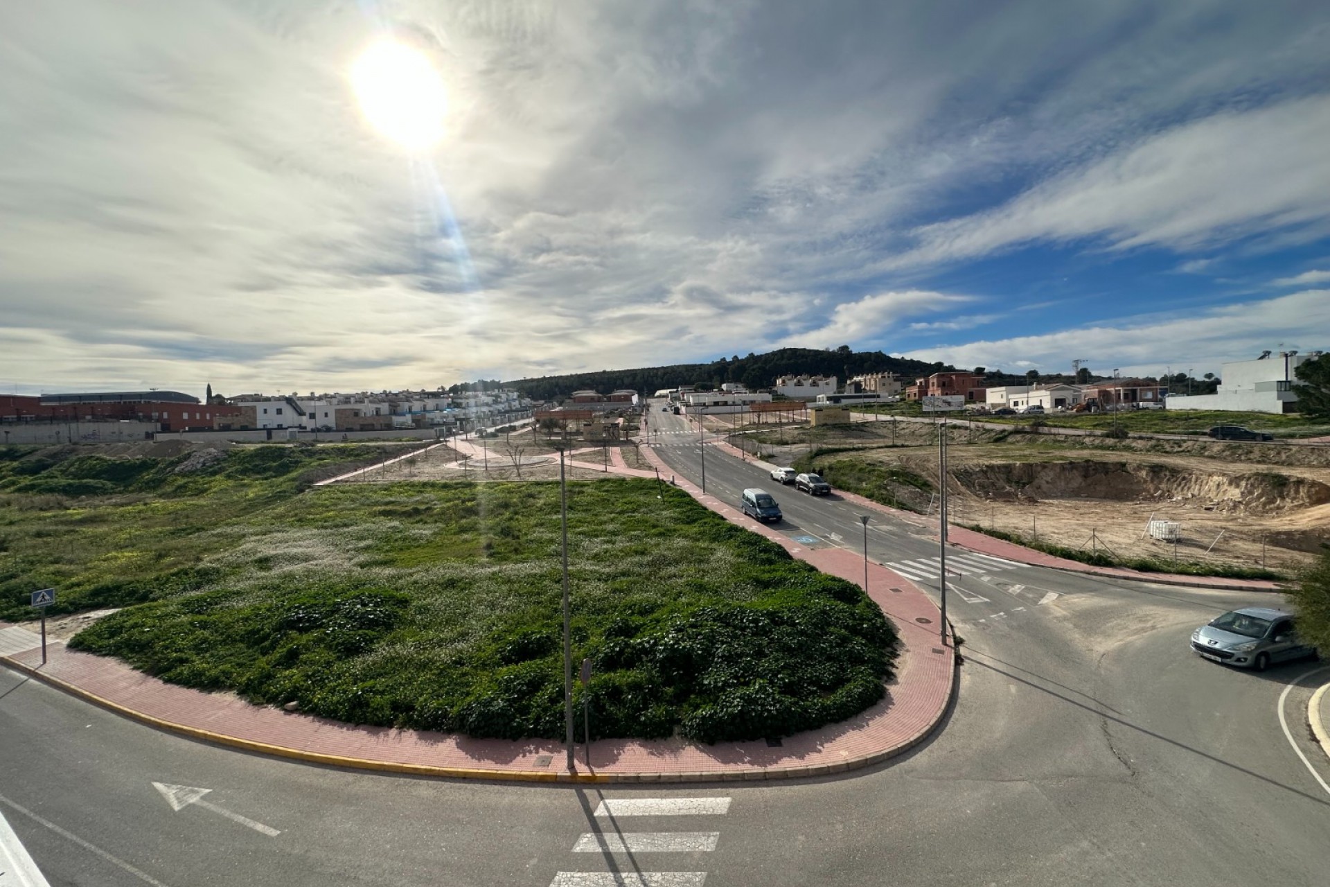 Herverkoop - Stadswoning -
Bigastro