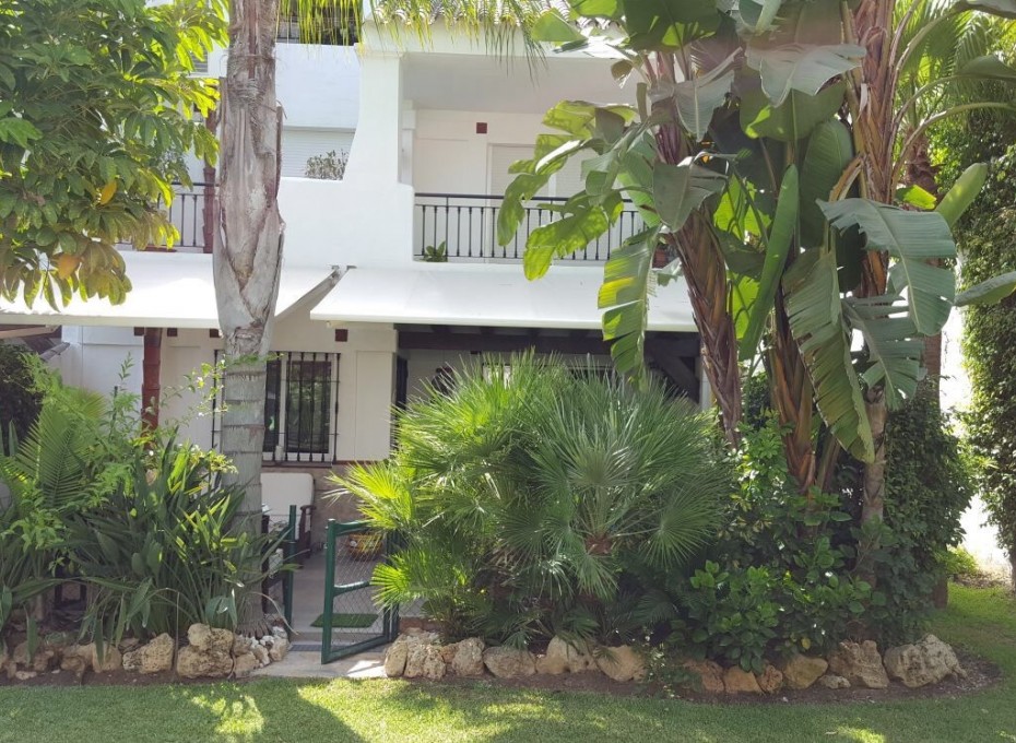 Herverkoop - Stadswoning -
Marbella - Los Naranjos de Marbella