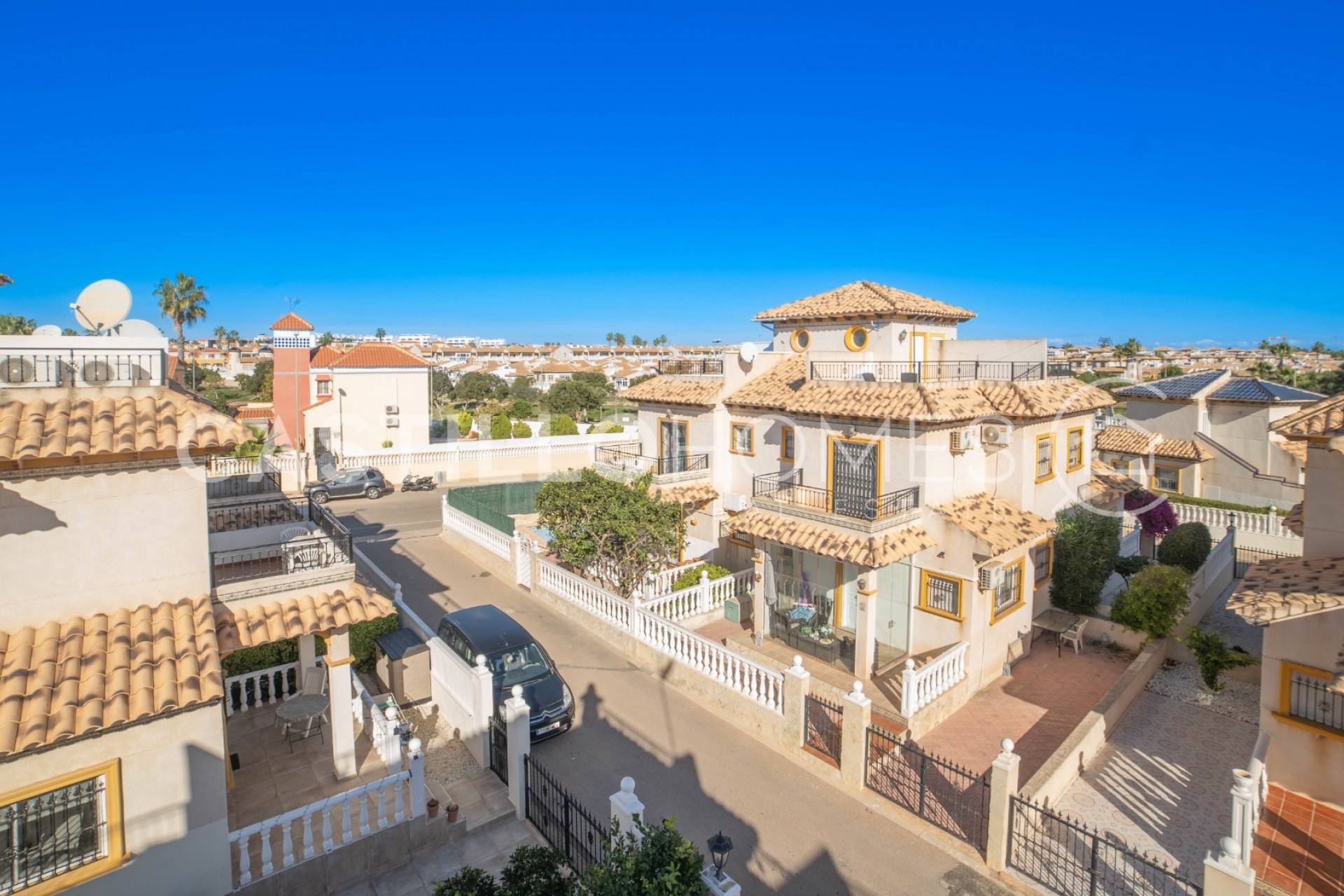 Herverkoop - Stadswoning -
Orihuela Costa - La Regia