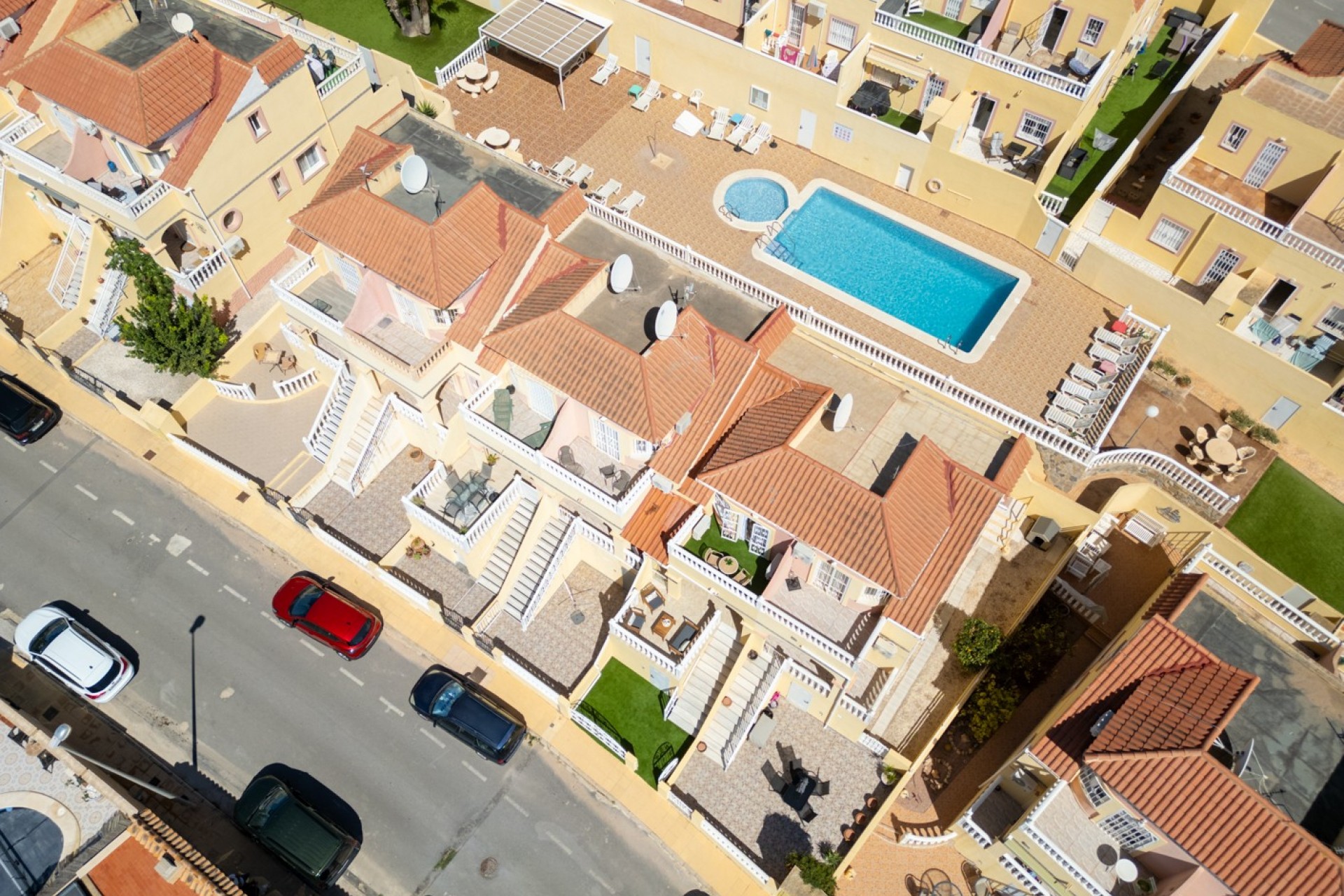 Herverkoop - Stadswoning -
Orihuela Costa - Las Filipinas