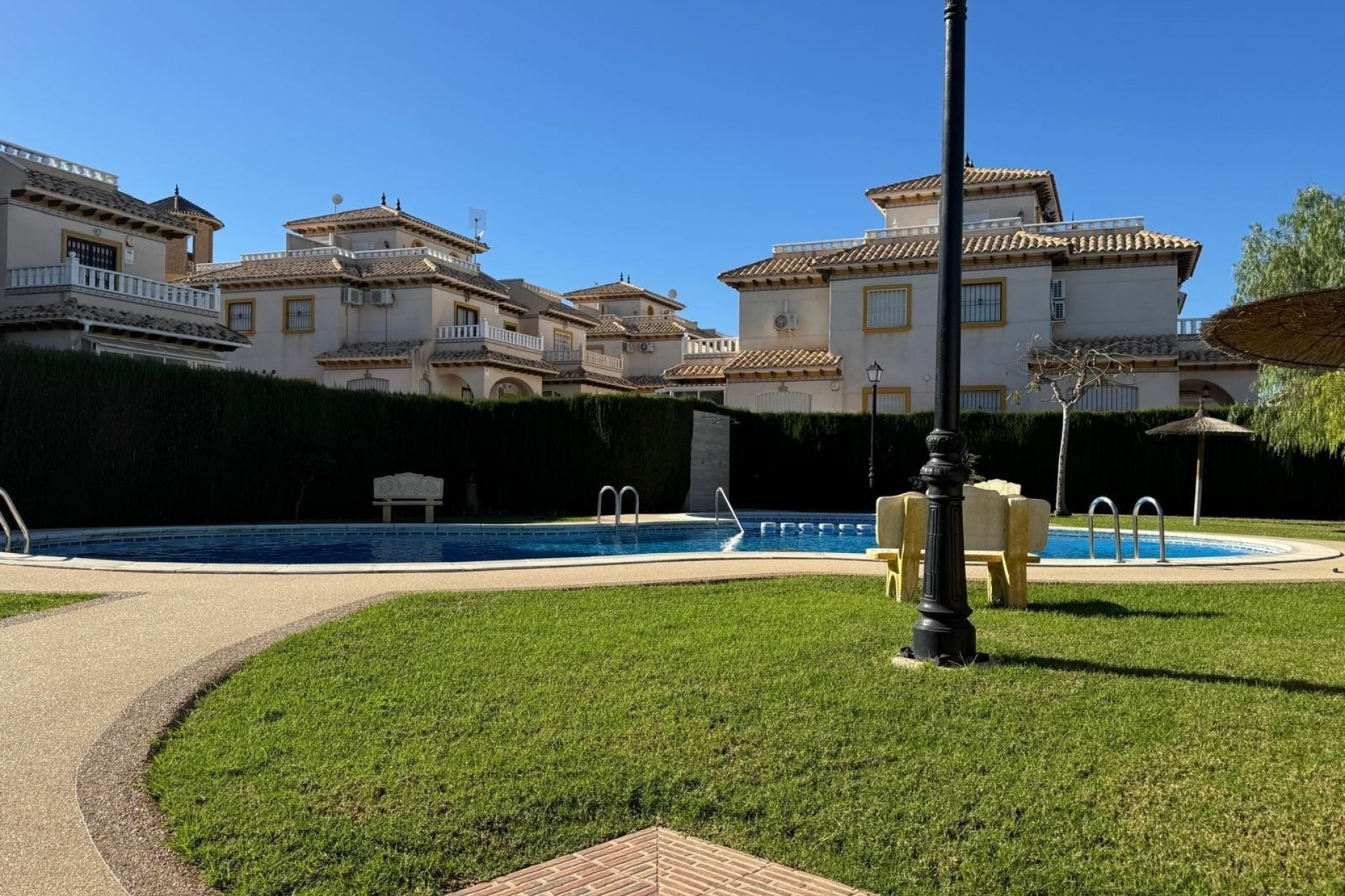 Herverkoop - Stadswoning -
Orihuela Costa - Lomas De Cabo Roig