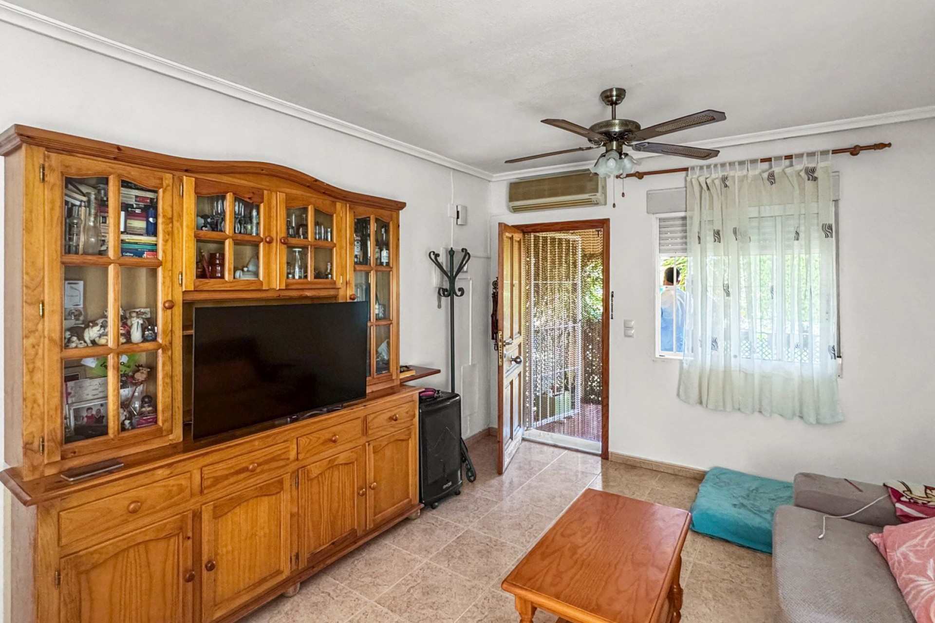 Herverkoop - Stadswoning -
Orihuela Costa - Los Almendros-La Florida