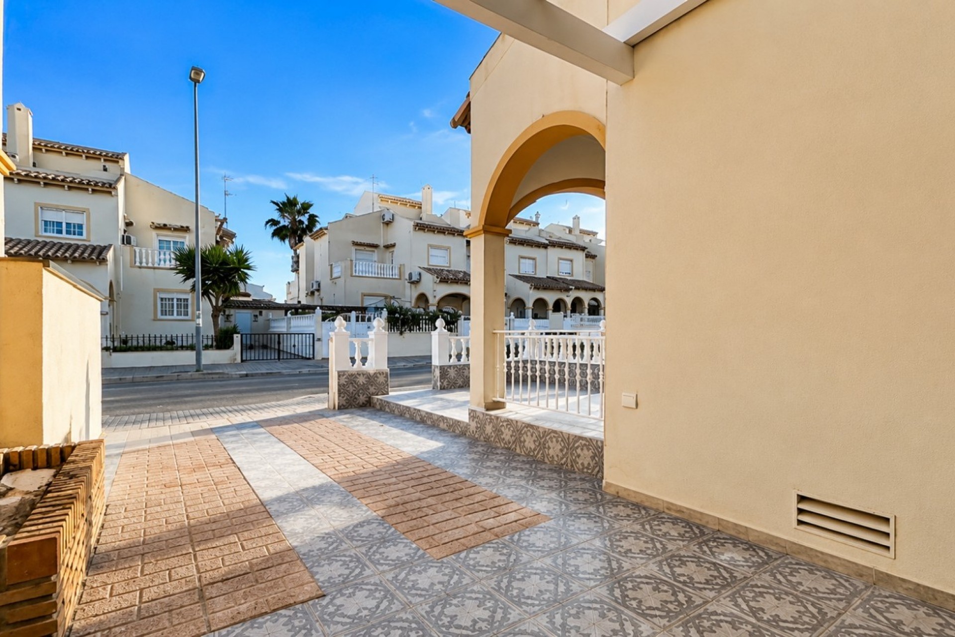 Herverkoop - Stadswoning -
Orihuela Costa - Playa Flamenca