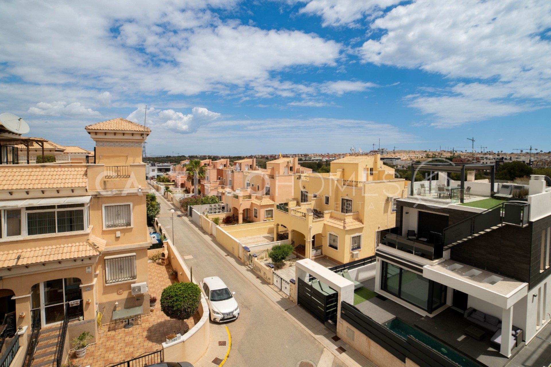 Herverkoop - Stadswoning -
Orihuela Costa - Villamartín