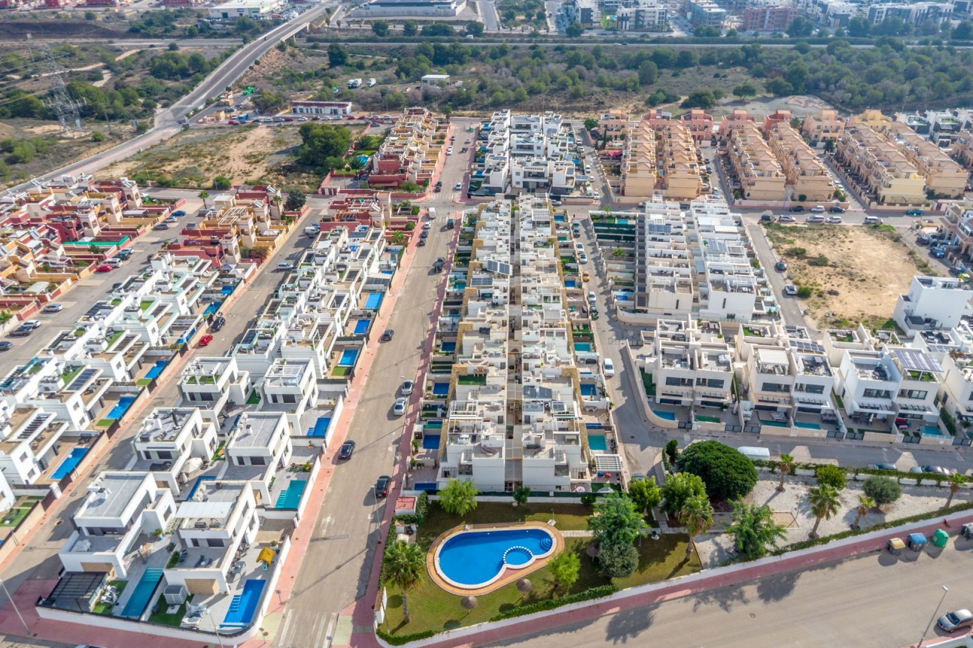 Herverkoop - Stadswoning -
Orihuela Costa - Villamartín