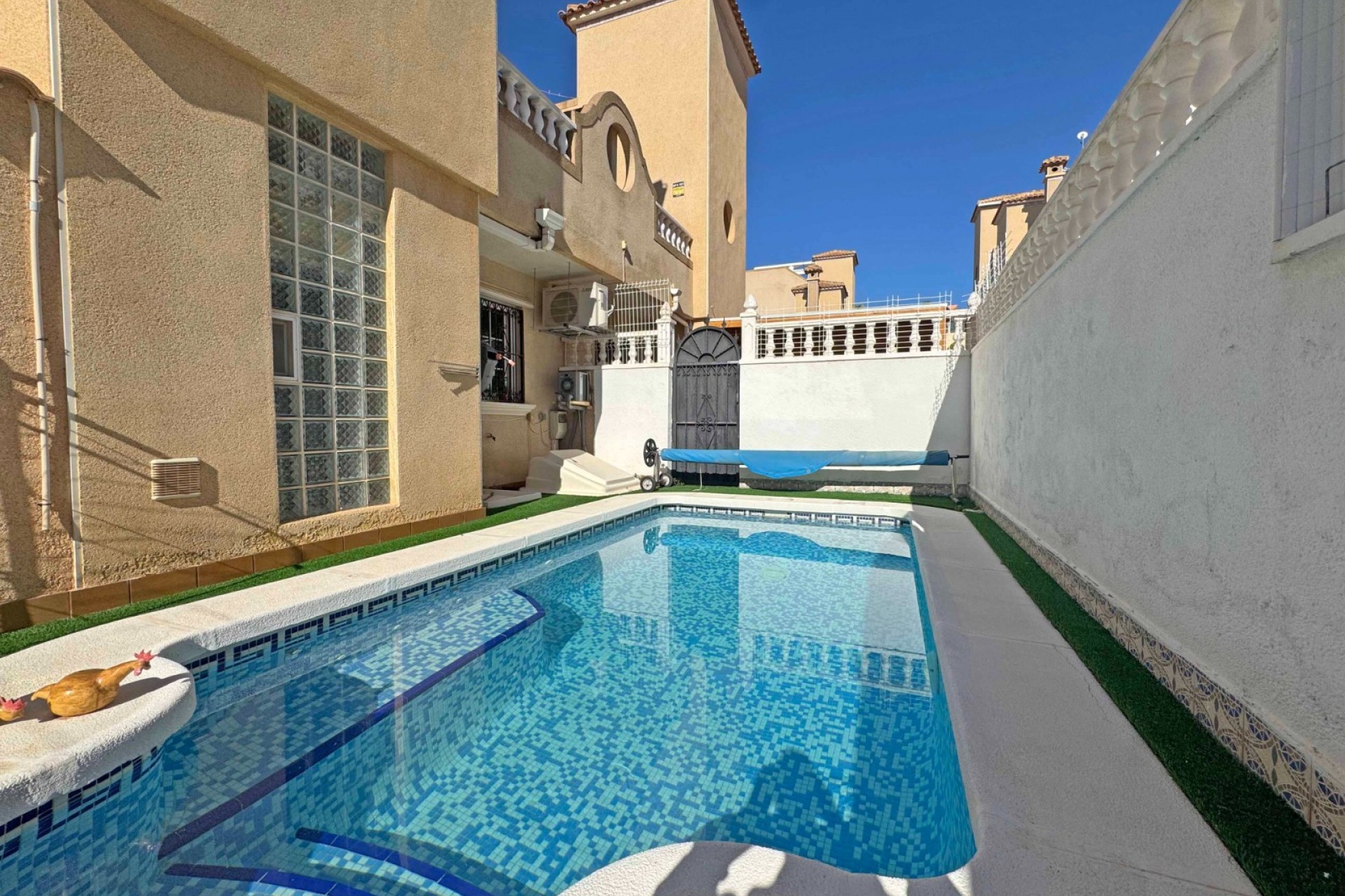 Herverkoop - Stadswoning -
Orihuela Costa - Villamartín